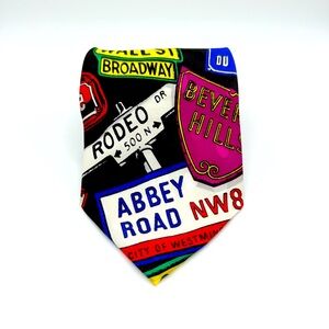 Addiction Men's Necktie Tie Silk Jacquard Famous Road St‎ Signs 58" Vintage 1991